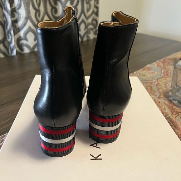 Leather Katy Perry Black Booties, so Cute! - Picture 6 of 7